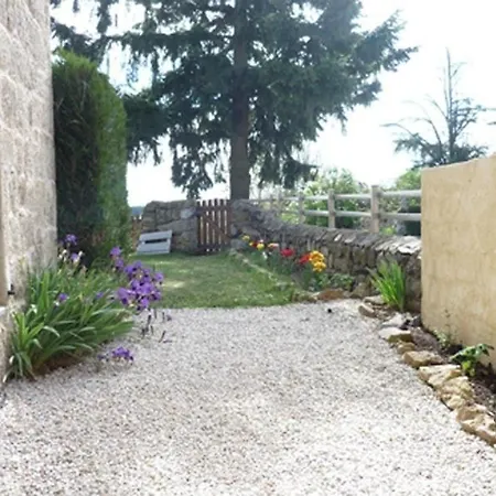D'hotes Paisible Dans Ferme Pres De Gorges Du Lignon - Fr-1-582-376 Bed & Breakfast Saint-Maurice-de-Lignon